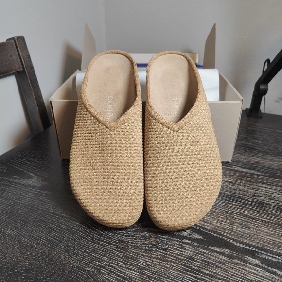 FLAX THE HEMP CASUAL CLOG - Picture 1 of 6